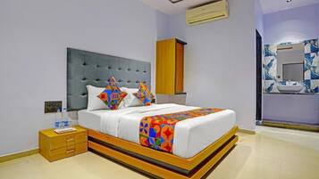 Phòng đôi Cao cấp, ban công | Két bảo mật tại phòng, truy cập Internet không dây miễn phí