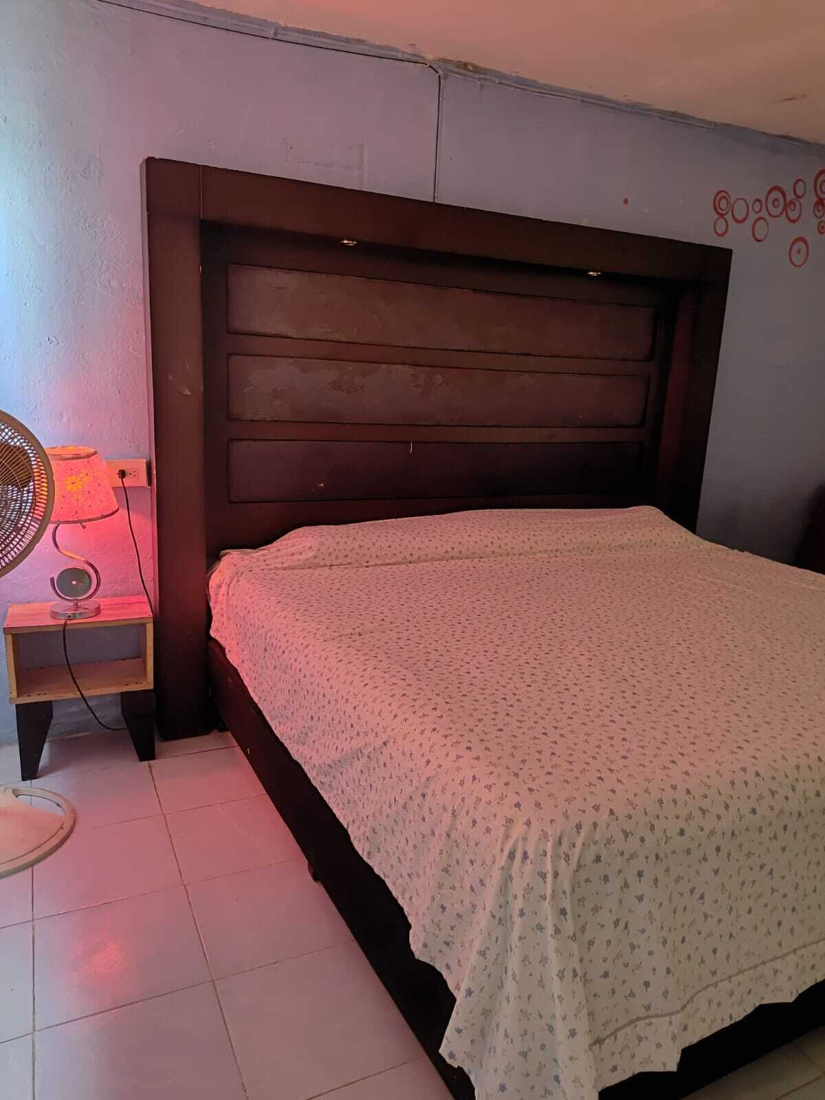 1 bedroom, internet, bed sheets