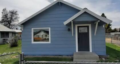 3bed house in soothing Emmett with AC and heading in each room control separate