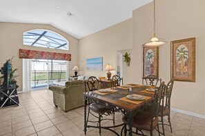 Dining - Family Pool Home|Gated Community|Minutes to Disney (Davenport)