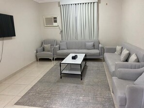 Living area - OrbitNet Al Salam (Madina)
