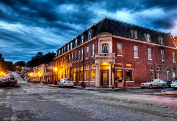 Parking - Saint George Hotel (Weston)
