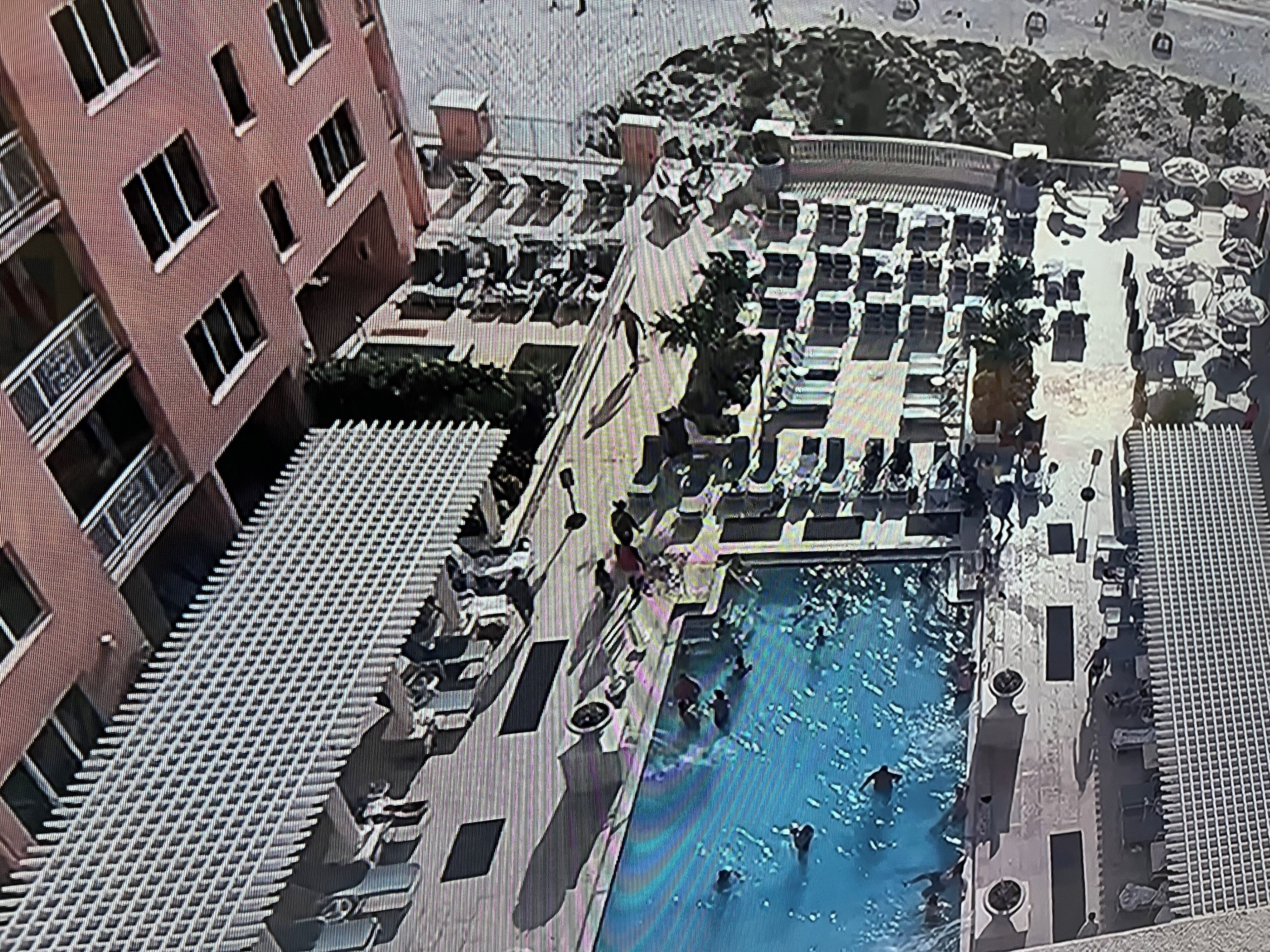 Awesome pool order drink food from your lounge chair or beach cabana