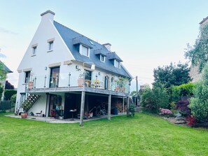 Exterior - Large vacation home 10 minutes' walk from the beach (SAINT MALO)