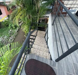 Property grounds - Tropical Coast Studio (Cocles)