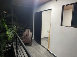 Property grounds - Tropical Coast Studio (Cocles)