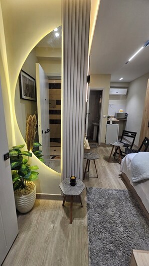 WiFi, bed sheets - Impyria Zamalek, Luxury Studio, Cairo, Zamalek (Cairo Governorate)