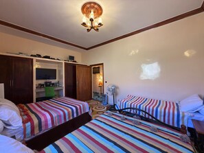 2 chambres, Wi-Fi gratuit, draps fournis