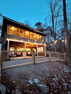 Exterior - Emberlight Cove: Cozy Lakefront Retreat w/Firepit & Outdoor Movies 10min-Cullman (Cullman)