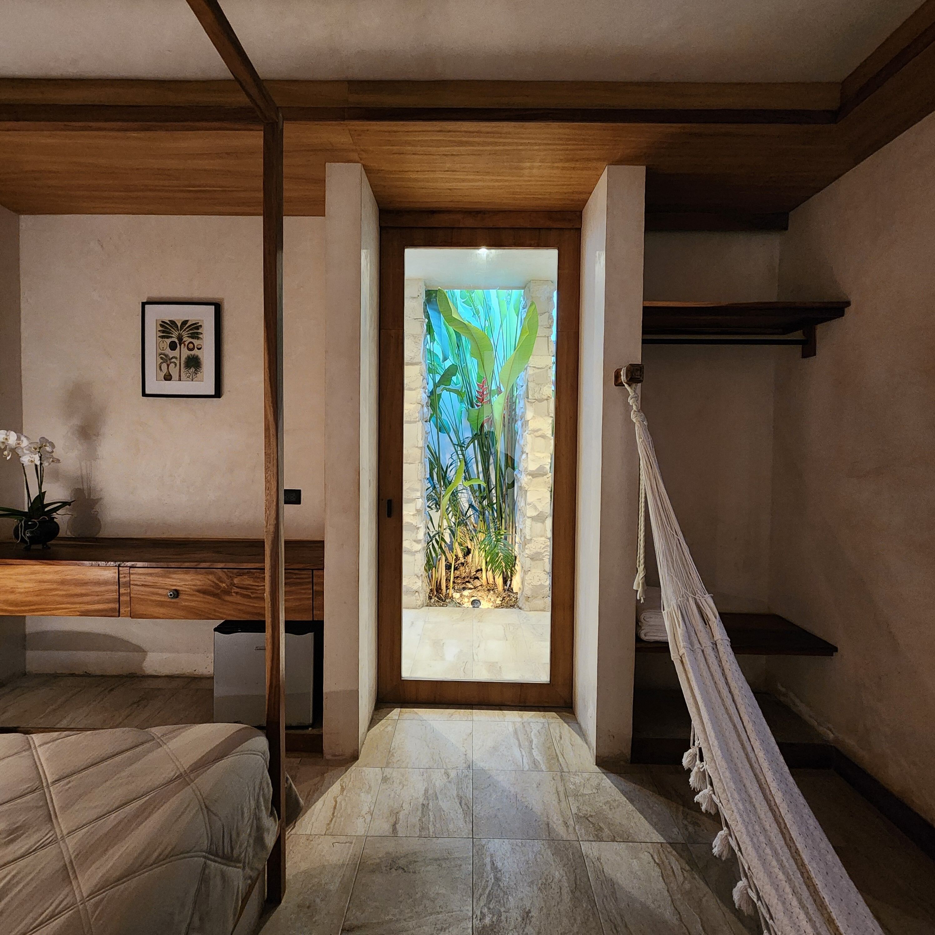 Deluxe Room | Free WiFi