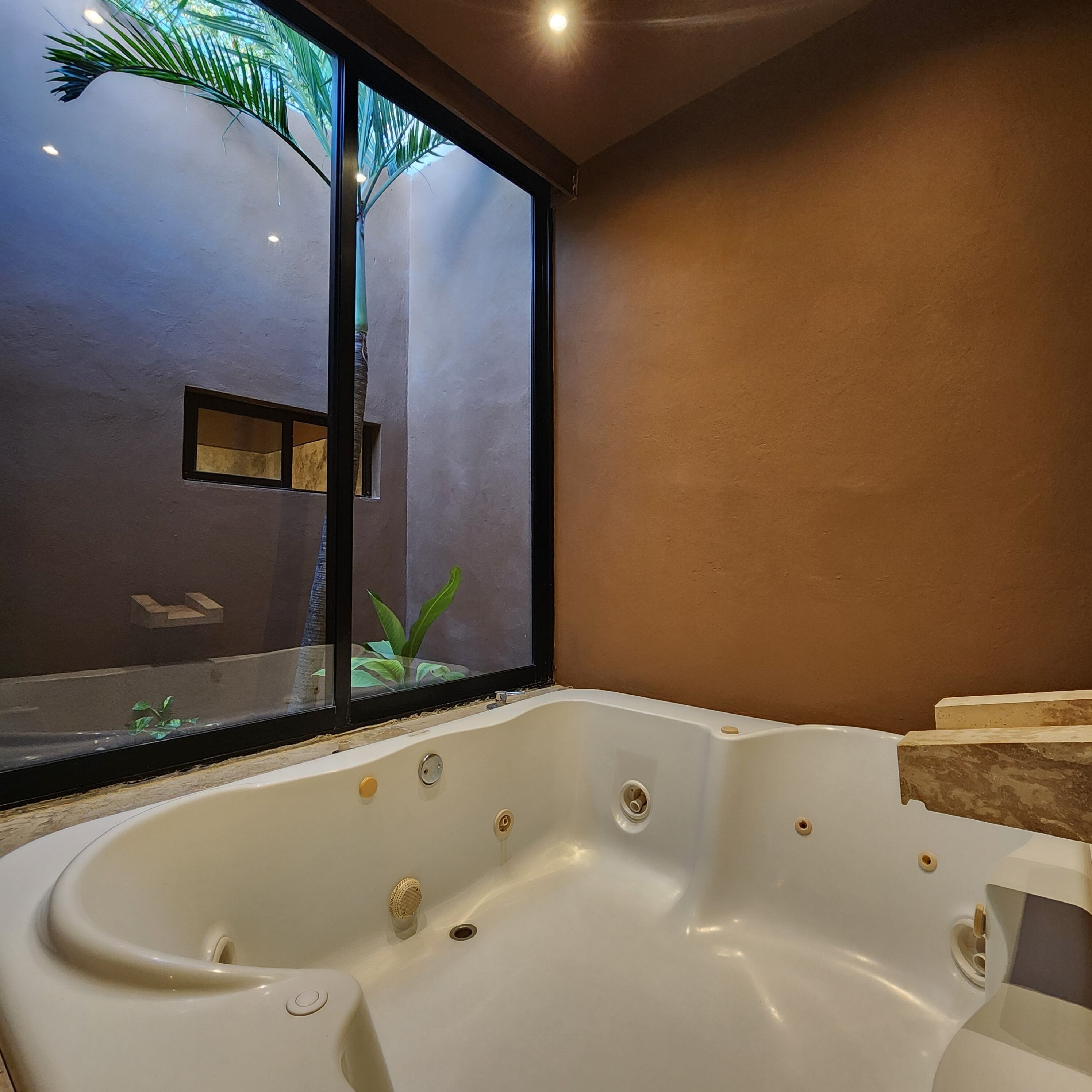 Junior Room | Free WiFi