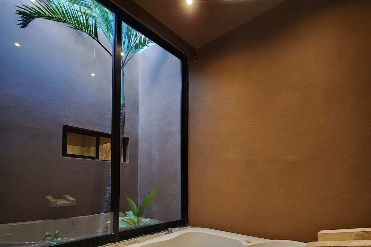 Junior Room | Free WiFi