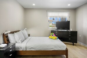 1 dormitorio, tabla de planchar con plancha, cuna de viaje y wifi gratis