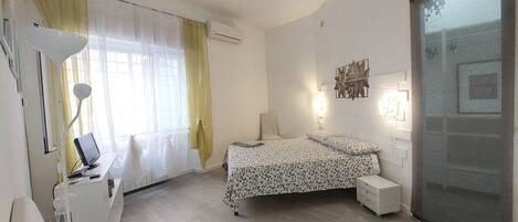 Strykejern/-brett, wi-fi og sengetøy