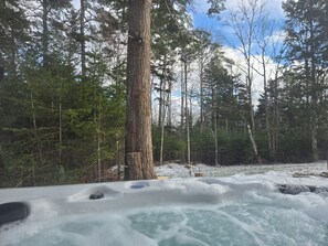 Tina de hidromasaje al aire libre