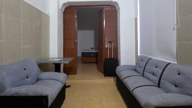 Living area - 2 bedroom apartment near parque dela plancha park merida yucatan (Mérida)