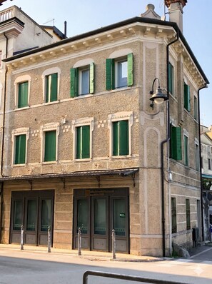 Exterior detail - Motta di Livenza Deluxe (Motta di Livenza)