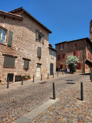 Exterior - Le Petit Marché de Sainte Cécile - Cathedral - Hyper Centre (Albi)