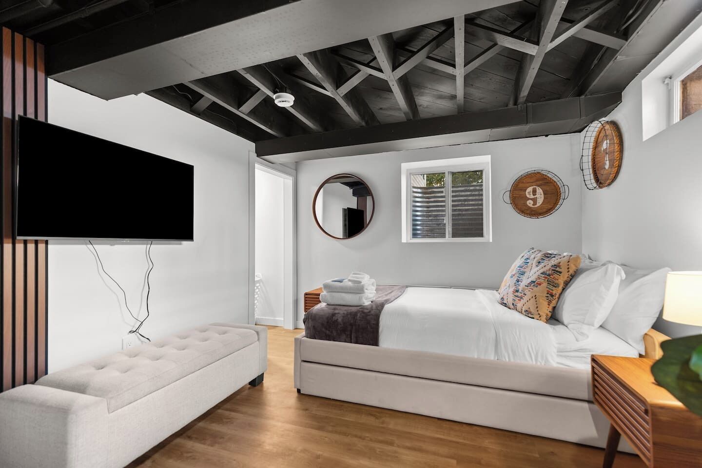 3 bedrooms, iron/ironing board, travel cot, WiFi