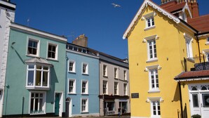 House - Little Harbour View Tenby (Tenby)