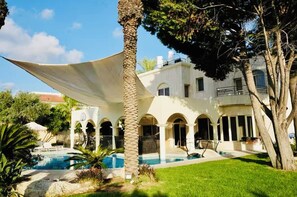 Pool - Very clean Villa in Ceasaria (Caesarea)