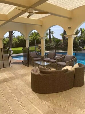 Pool - Very clean Villa in Ceasaria (Caesarea)