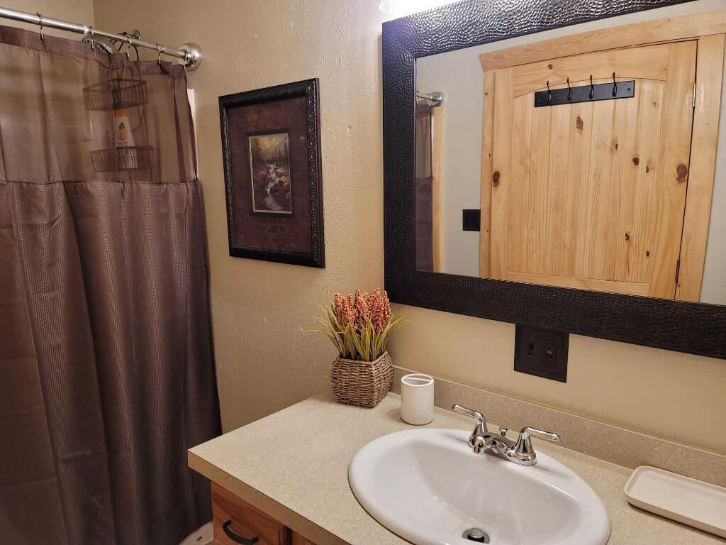 Towels, soap, toilet paper