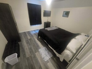 4 chambres, accès au Wi-Fi (inclus), literie fournie