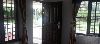 Peaceful 5-bedroom house perfect for relaxing stays in Thrissur, Kerala, India