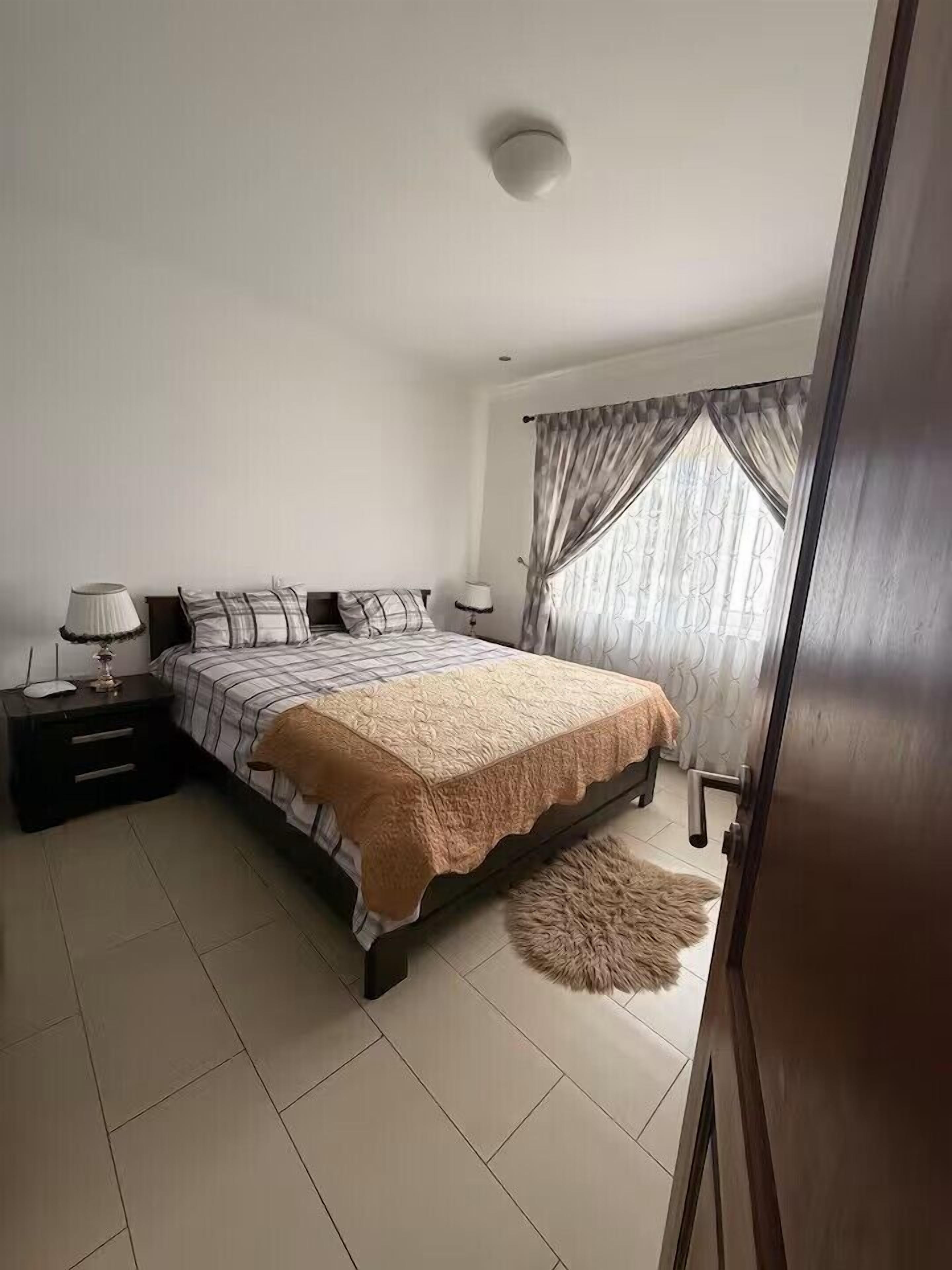 Tabla de planchar con plancha y wifi gratis 