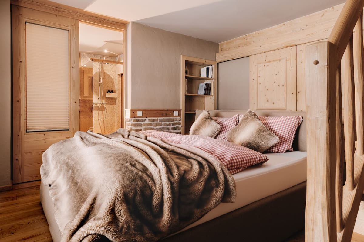 Appartamento familiare, 3 camere da letto, balcone, vista montagna | Copriletto in piuma, Wi-Fi gratuito, lenzuola