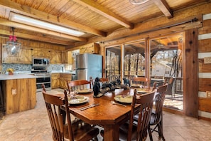 Dining - Game Room + Fire Pit Just Minutes from Dollywood (Sevierville)
