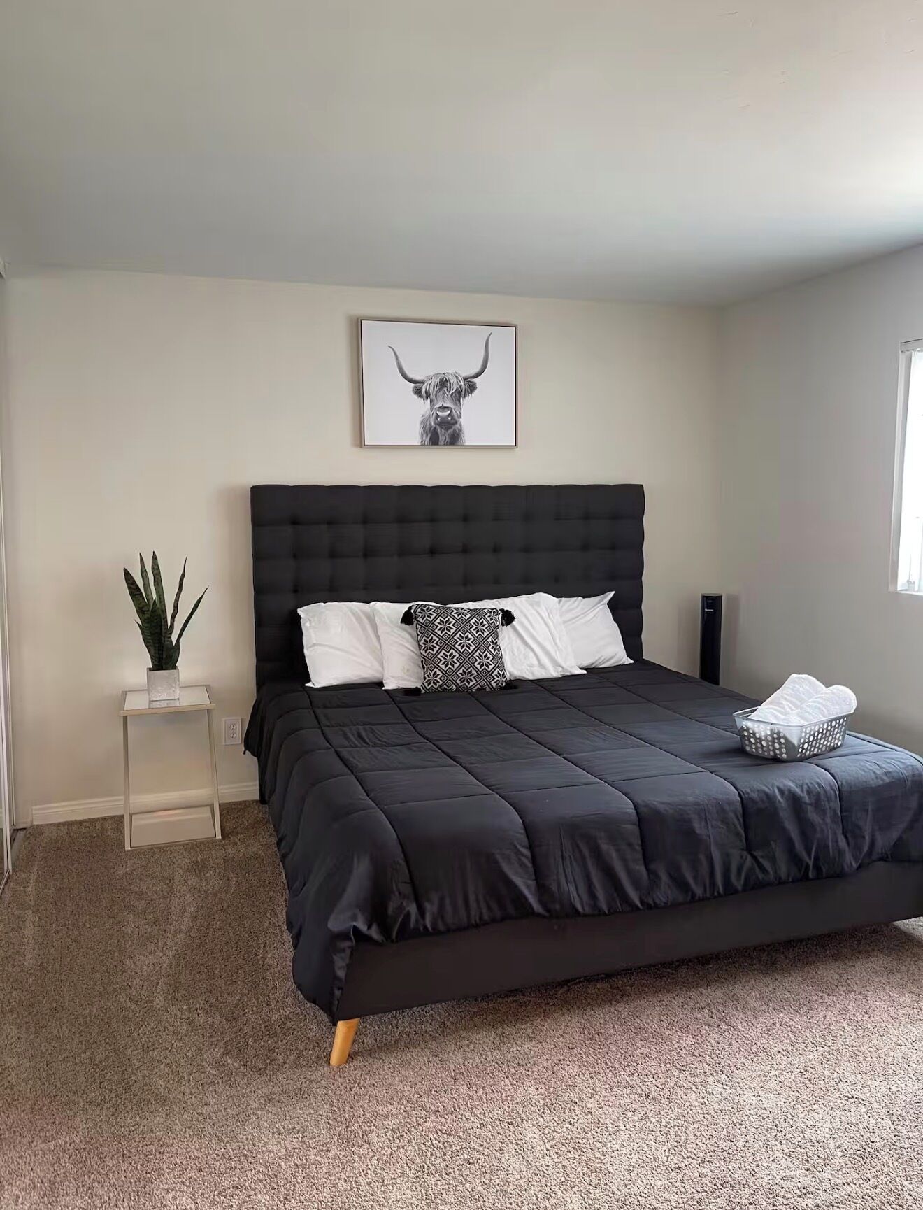 Accès Internet, draps fournis