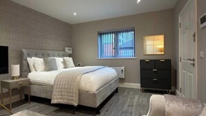 Unclassified image, 4 of 8, button - Premium Luxe Collection (Leicester)