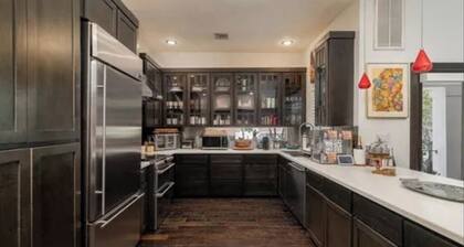 Luxury upscale Spanish styled home in upscale north McAllen.