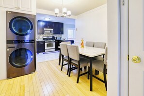 Dining - Quiet 3BR Home: Private Deck & Wooded Views (Silver Spring)