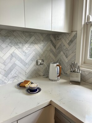 Interior - Florence by the beach: cosy family home in a quiet street yet central (Capel Sound)