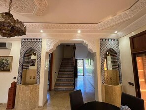 Interior - Charming 3-bedroom villa with AC in Marrakech (Marrakech)