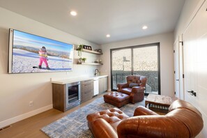 Luxury Townhome, Lake View | Living area - Jordanelle Klaim 72 (Hideout)