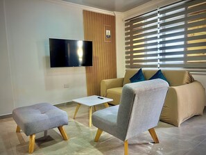 Smart TV - La Casa del cielo- Aesthetic/Sports/Medical/Salsa Tourism (cali)