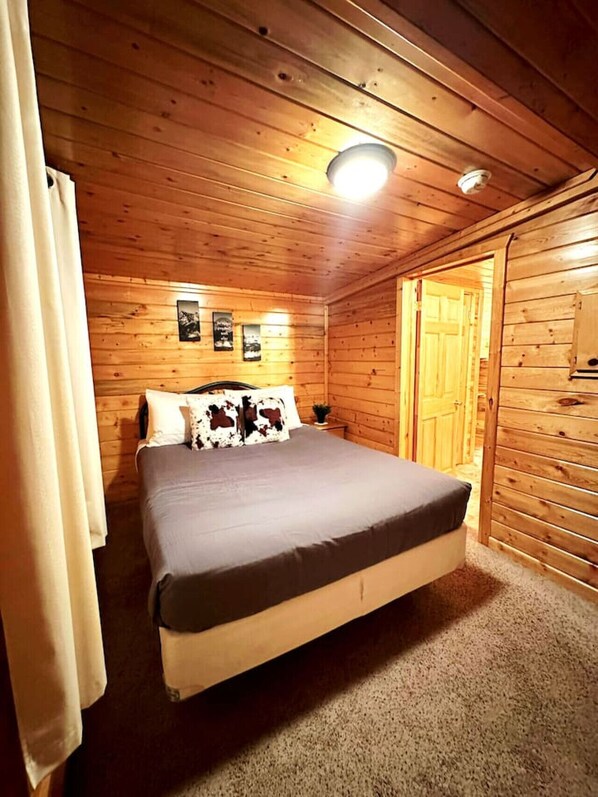 Travel cot, WiFi