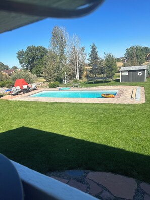 Pool - ~~AWESOME AIRPARK HOME~ with Great amenities-3 bedroom 2 level large home (Erie)