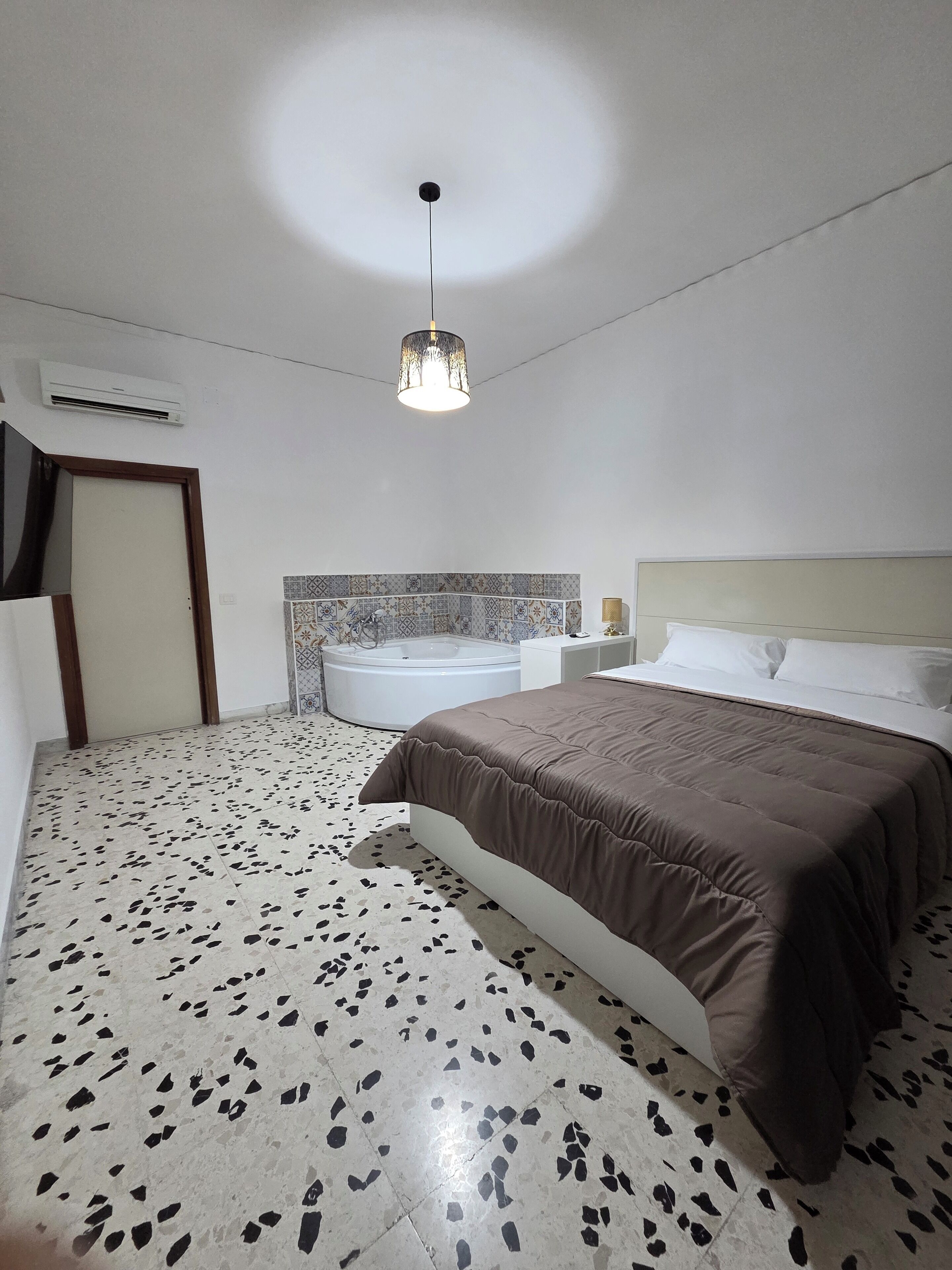 2 chambres, Wi-Fi gratuit, draps fournis