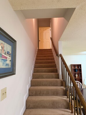 Interior - Beautiful 3-bedroom house - country living on the outskirts of Troy and Luverne. (Goshen)