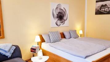 Skrivebord, Wi-Fi, sengetøj