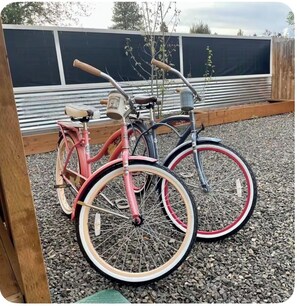 Deluxe Apartment | Property grounds - Southern Comfort (Central Point)