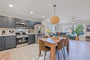 Fridge, microwave, oven, stovetop - Blue Ridge Haven-Stylish, Views, Central Location! (Maggie Valley)