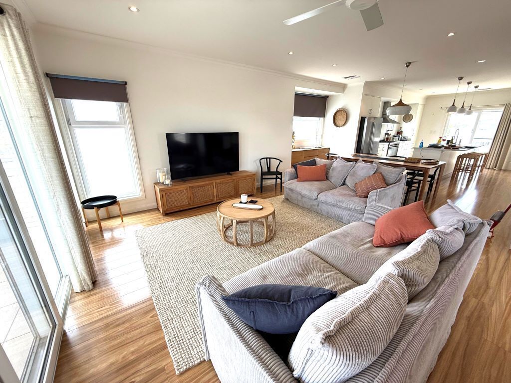 Smart TV, video games, ping pong, books