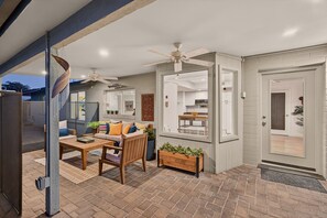 Terrace/patio - Sonoran Dreamers - Walk to PV Mall (Phoenix)