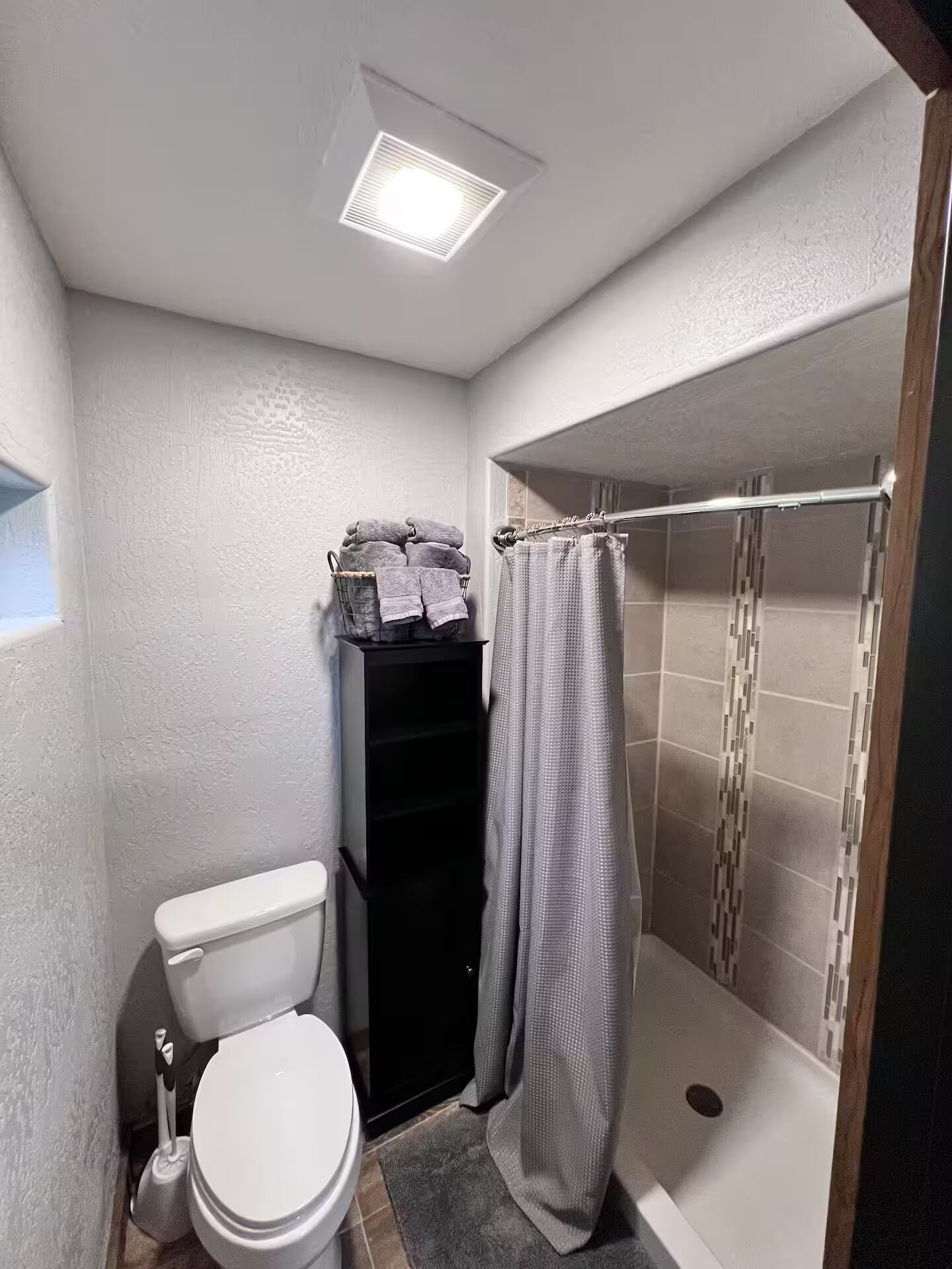 Shower, towels, soap, shampoo